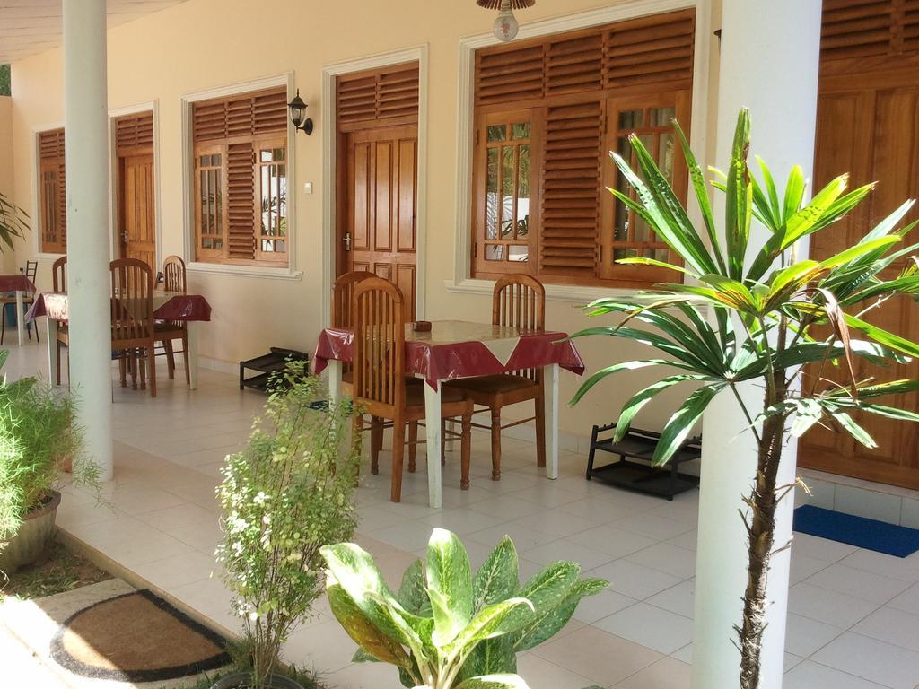Tissa Resort Tissamaharama Extérieur photo
